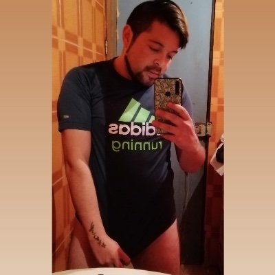 disfrutemos a concho lo que después nos comerán los gusanos 🪱