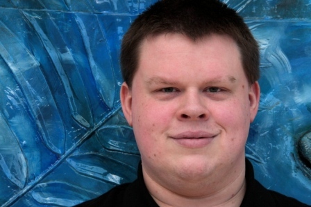 Helping People Connect With Audiences at http://t.co/xqxsWQZe3e. Admitted Business Geek. Likes Making Discoveries and Connections, Poker, and Baking Cookies.