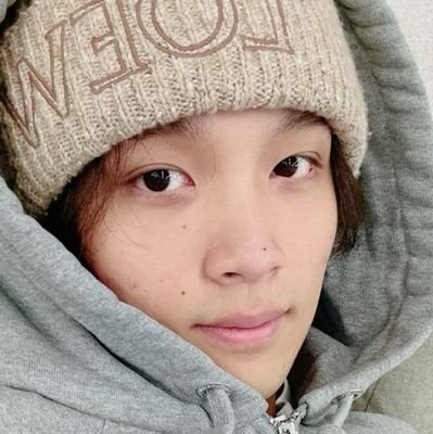 i'do choose haechan over my family any day. Blood thick but but cum thinker