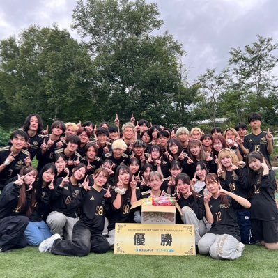 早稲田大学サッカーサークル11PowerfulMembers(通称イレピー)公式アカウントです! プレは基本早稲田理工、マネはインカレ!練習は基本土曜の午後とどこかの平日の週2です🤗’17早稲田大学学内戦第3位 ‘19尾瀬ペンションズカップ優勝 '22 尾瀬ペンジョンズカップ準優勝 '23尾瀬ペンジョンズカップ優勝