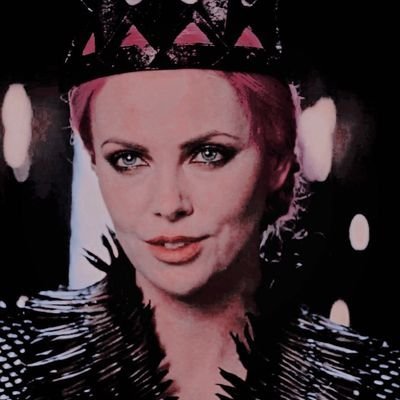 FAIREST0FTHMALL's profile picture. Step into my fractured fairytale,
It is magical but dark as well.
But stars cannot shine without darkness.
There lies beauty within darkness.