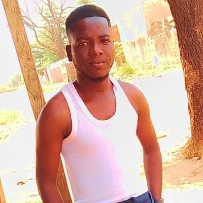 KSamake31401's profile picture. 