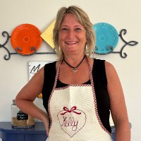 Kelly Moeggenborg (@kitchenkop) 's Twitter Profile Photo Kelly Moeggenborg (@kitchenkop) 's Twitter Profile Photo
