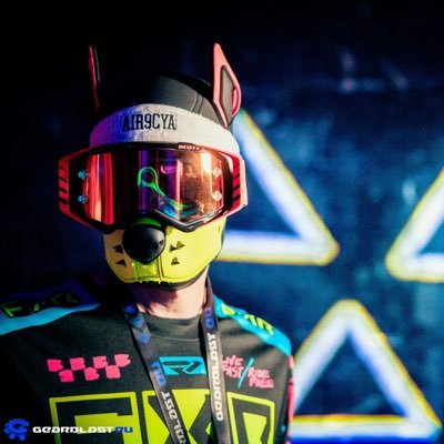 pup_carlisito's profile picture. 🐕 Social Puppy from Northern Germany  🏰 Homebase near Bremen  ❤️‍🔥 Owned by bikerpup_raptor & rubdog_riley