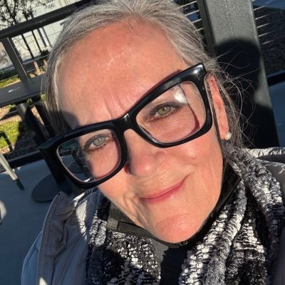 saltlivestweets's profile picture. This is Your Life 
Do what You Love
And do it often 💕💞