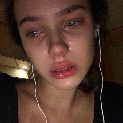 saassssaaaa's profile picture. #edtwt tengo un problema de desahogarme con la comida y yo quiero ser skinny