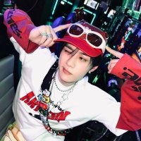 Dessy (@qiandessy) 's Twitter Profile