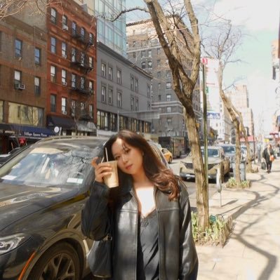 creating elegant solutions that spark connection (& eating bagels in nyc) ◡̈ .𖥔 ݁ ˖ design @tryramp