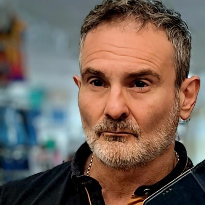 Consultor en Seguridad Privada. Curioso de la nueva cultura IA. Interesado sobre cuestiones Sociales y Políticas.