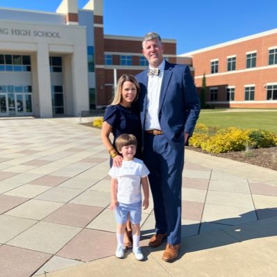 Believer, Husband, Father, Educator, Principal @SpartanburgHS/ @SCASCD Emerging Leader/ 2022 @SCASAnews @NASSP South Carolina Secondary Principal of the Year