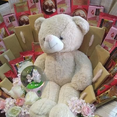 hbylhadh's profile picture. 