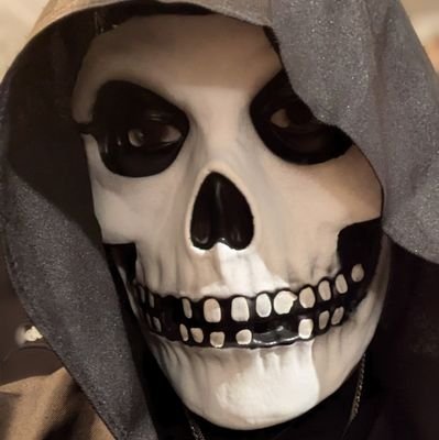 all4myl8dees's profile picture. lost my new account somehow so back on this one for now