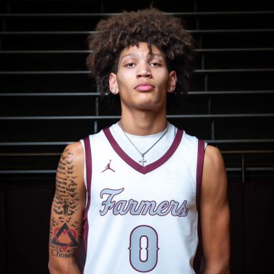 SG/F|6’4|2025|Lewisville HS|3.6 GPA| 940-703-1413📲