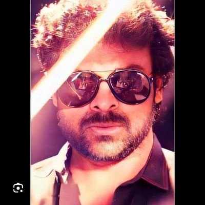 DeepikaV25's profile picture. 