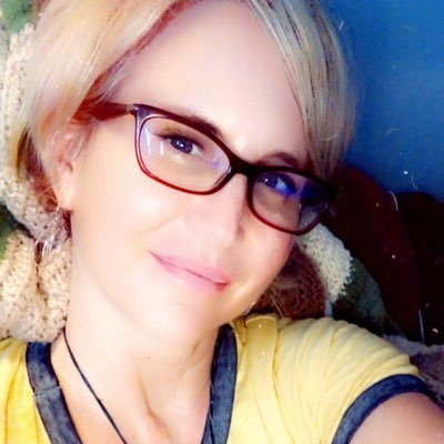 RachelleCo29562's profile picture. nouveau profil merci