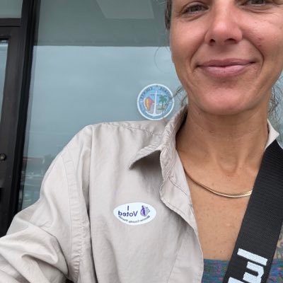 LoriXGene's profile picture. 