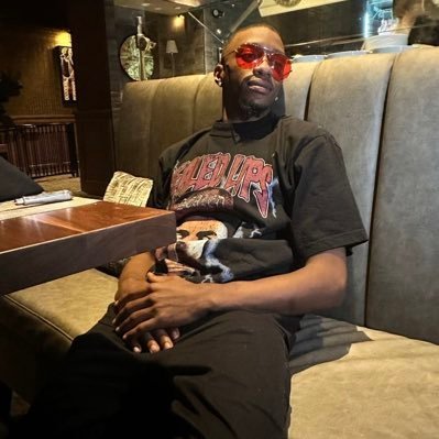 Agdddgf286977's profile picture. I'm a victor 🙏🏽😪 yeah that's my name 📛