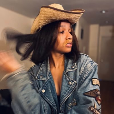 _wonderfart's profile picture. 