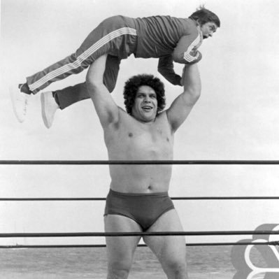 BrickRoady's profile picture. Very non-essential