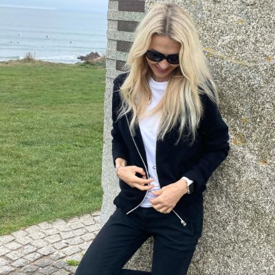 Entrepreneur
I like reading, the beach, traveling, food and outdoor sports.🩷
Don't like spicy food.🙅♀️
Like to learn knowledge in different fields.📚