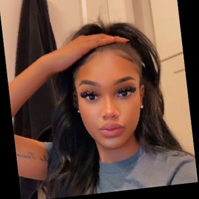 God First | AKA | sDr. 🧚🏽♀️ 🦷| Ms. beautiful 🌸