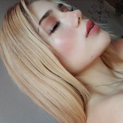 oscmery's profile picture. IG @oscmeryflores
🤍