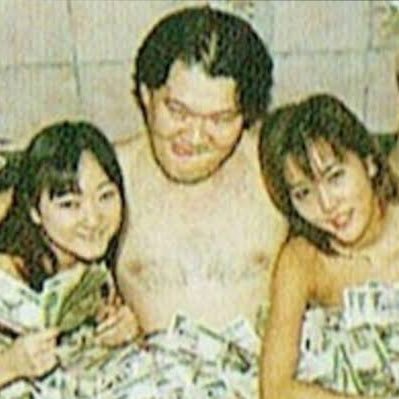 Xで先出しを漁ってます。FXでロスカしまくりの働いても働いても借金が減らない社畜。取引に応じてキャッシュバックがあるマネチャはこちら↓