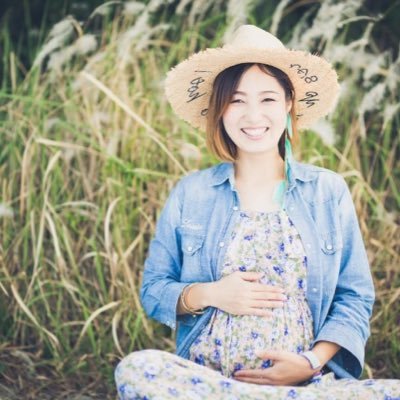 心理カウンセラー/人生をラクに生きる方法を発信/子育て・夫婦関係・人間関係構築のプロ /note「潜在意識を学べばすべてうまくいく」(https://t.co/EgftHTLCHx)を期間限定で無料配布中です☺️