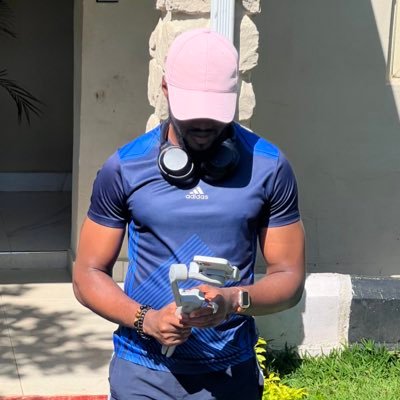 nemehimself's profile picture. Frontend Developer/ Software Engineer `${fullStack}`/ Photographer.