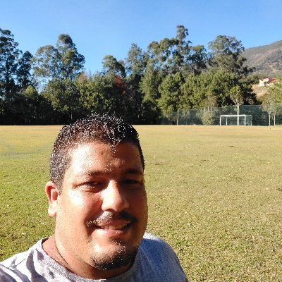 Gomes120488's profile picture. 