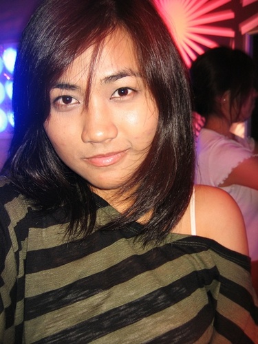 NininYP's profile picture. Hello everyone C: nice to meet u ^3^....can u talking with me here or facebook @ ninin nichtanin OK !!!! :D