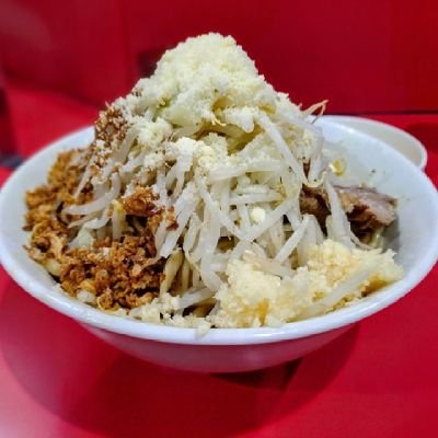 TH100114's profile picture. 🍜 ラーメン二郎中毒症　

🥢 年間250杯オーバー

💪 修行僧のように啜る日々

📝 二郎食レポ&日常をポスト

✨ 神豚と太麺が人生のエネルギー

🧬 DNAは二郎製

🧄 僕のミトコンドリアはニンニクで動く