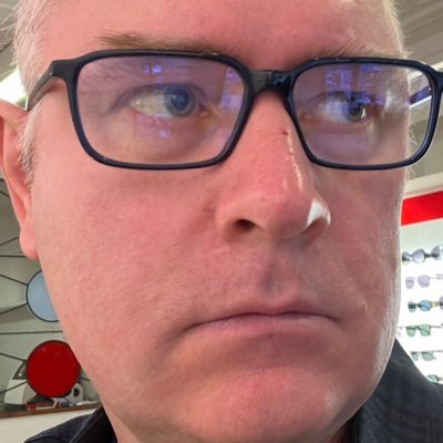 I aren’t verified yet #ElbowsUpCanada #CoudesEnHautCanada @mr-rpk.bsky.social