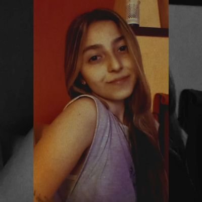 VickyLofredo's profile picture. Amante de los gatos 🐈💛