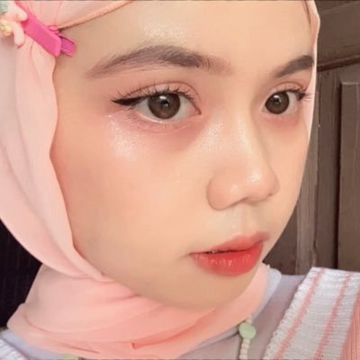 𐙚 talking all things skincare, makeup, fashion & girl talk 📩 DM for collabs or partnerships ⭑.ᐟ