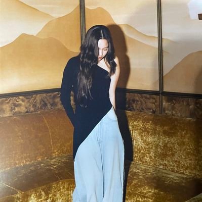 risara_1998's profile picture. 🫶🏻

#srchafreen @srchafreen