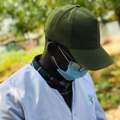 DrAdeyeyeTopeE's profile picture. I am a VETERINARIAN: an elite professional in the field of animal health and production, and public health with respect to zoonosis and entomology.