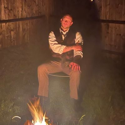 dorflinger_'s profile picture. 