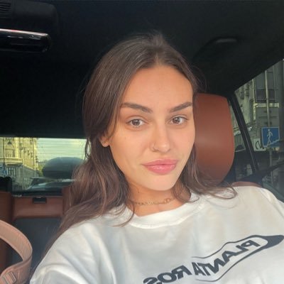 laure_chatry's profile picture. 