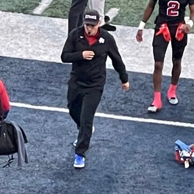 CSCHS 16’| @BlufftonFB 20' #IBelieve | Do it for MOM 🙏🏼💪🏼💝|Toledo St.Francis CB’s Coach #CellBoys | Psalms 23:4