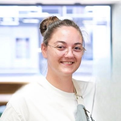 Brand & UI designer | Founder @seed | Formatrice design & marketing | Orga. Codeurs en Seine & WordCamp Paris 2023