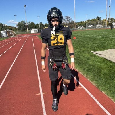 class of 28’ RB/LB |5’10| 190|cell:475-3194038:email:januelp4@gmail.com/coaches email:tylern@stratk12.org
