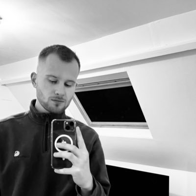 villers33's profile picture. 🦁