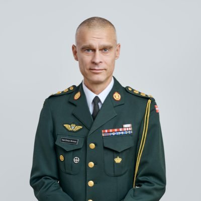 I am colonel Tom Elvius-Briss, Danish Army, currently serving as the Danish Defence Attaché to Poland at the Royal Danish Embassy in Warszaw. RT # endorsements.