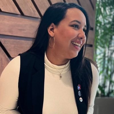 GabyMo30's profile picture. Tributarista | Administrativista | Políticas Públicas | Docente Universitaria