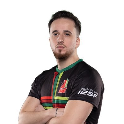 CS2 Professional Player
Represented by: @officialneeve
business: nopeejcs@gmail.com