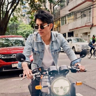 EsemansukiOfi's profile picture. - Streamer por las noches y vaca por las mañanas   https://t.co/0a1FZ2QGxn