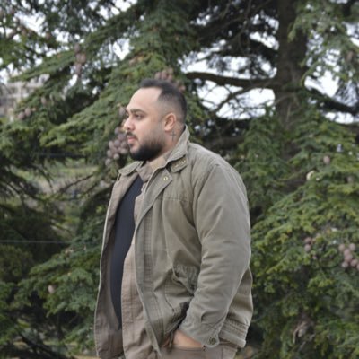 JoeNajem3's profile picture. مسيحي و افتخر بصليبي المشطوب.       🔺Lu_law student⚖️