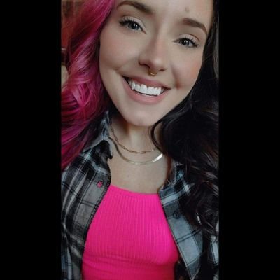 _pamelaco5280's profile picture. 34. Denver. Untouchable. Unbothered. ✨️