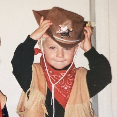 dr_gunt's profile picture. UWEC | UMD